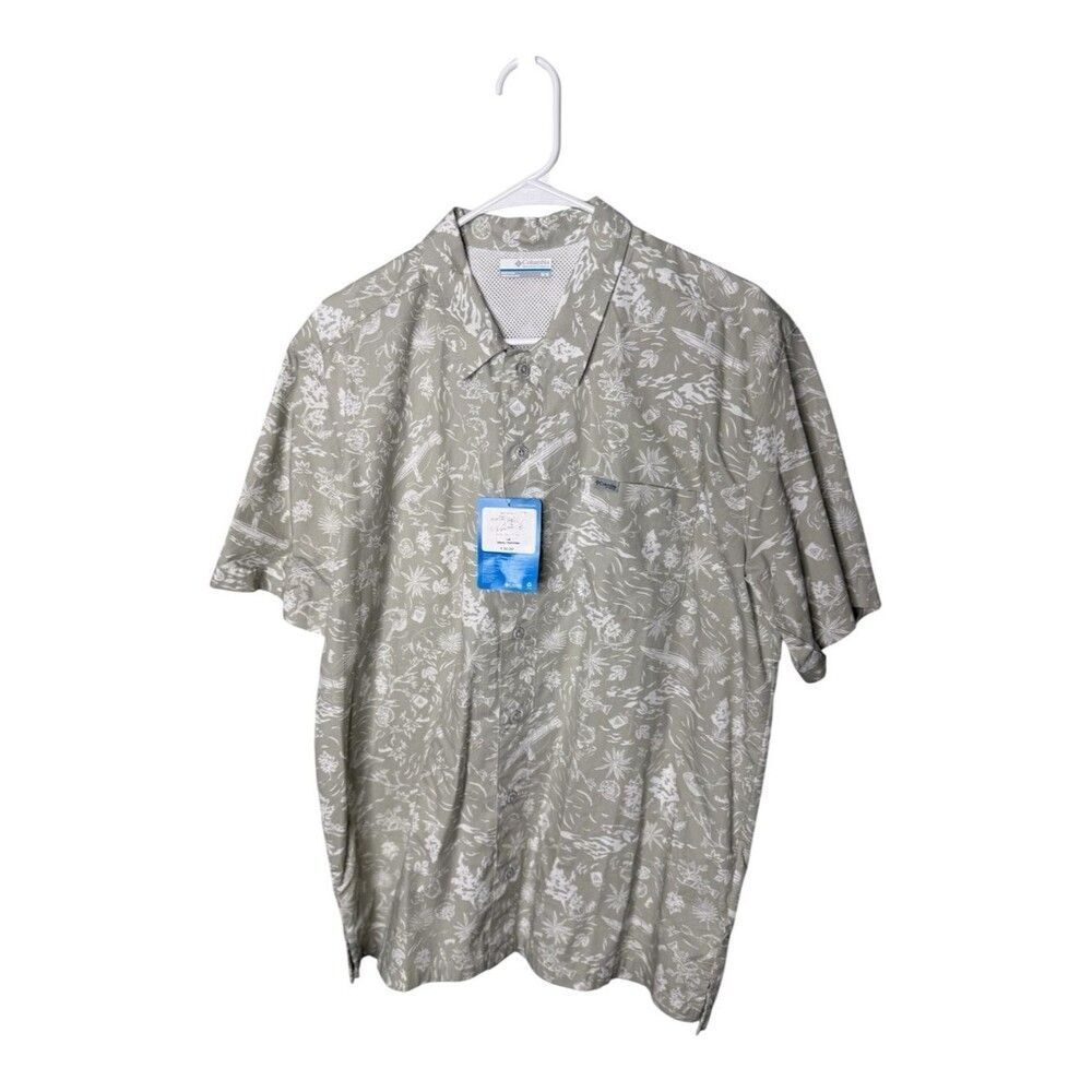 Columbia PFG Sage Green Medium Graphic Print Short Sleeve Button Down Shirt NWT